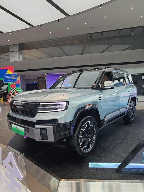 东莞183比亚迪方程豹硬派越野的爆款，英菲尼迪35周年与你共成长